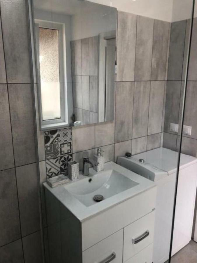 Appartement Casa Alise-Luise à Braşov Extérieur photo