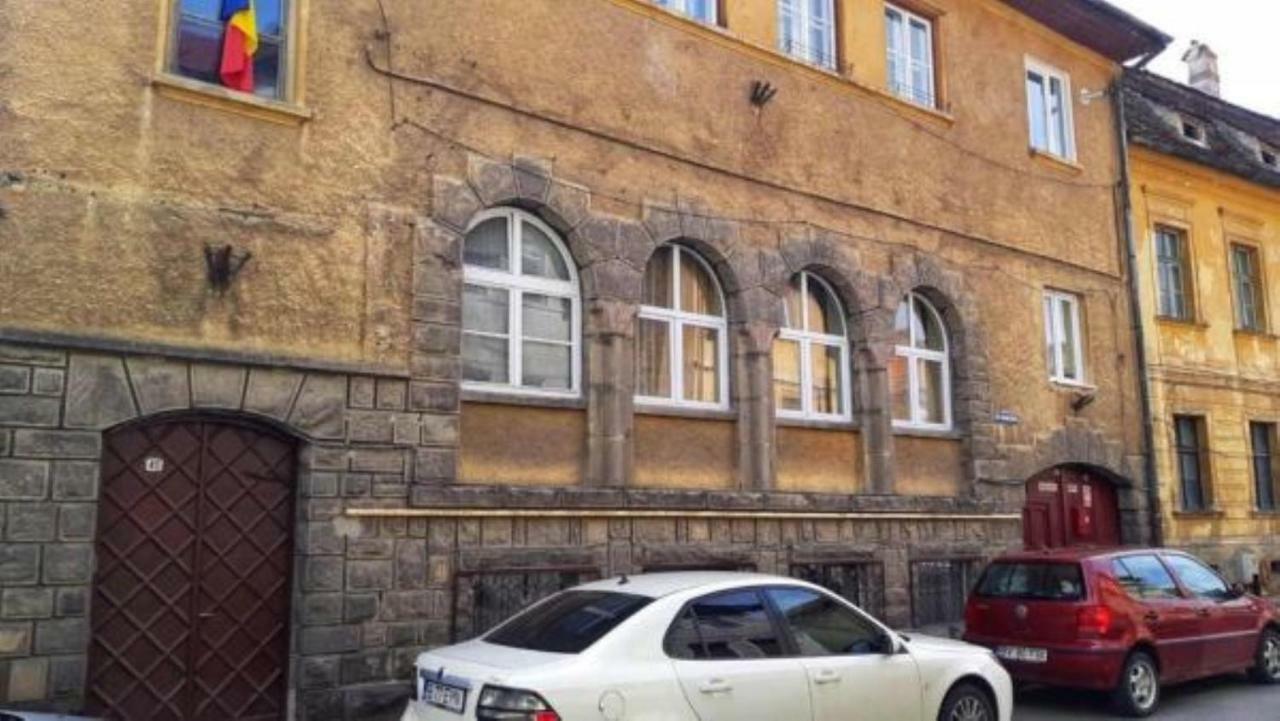Appartement Casa Alise-Luise à Braşov Extérieur photo